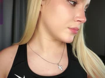 girl Big Tit Cam with lipswithsmileonthem