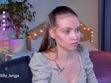 girl Big Tit Cam with lilly_brige