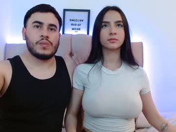 couple Big Tit Cam with moonbrunettee