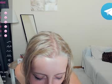 girl Big Tit Cam with mindinclouds