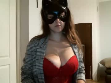 girl Big Tit Cam with devils_cat