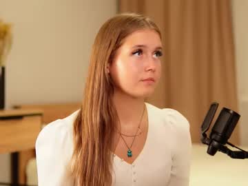 girl Big Tit Cam with elvinagallamore