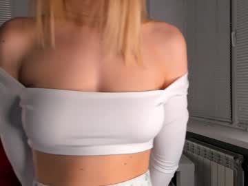 girl Big Tit Cam with falinebenny