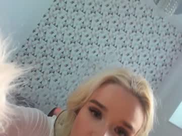 girl Big Tit Cam with blonde_tina