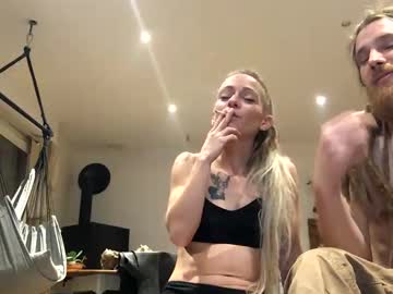 couple Big Tit Cam with minimarybloody