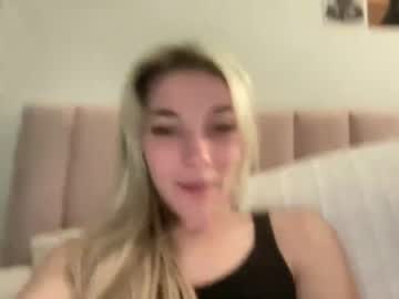 girl Big Tit Cam with bee_my_passion