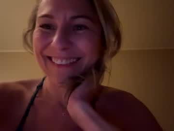 girl Big Tit Cam with sassyella