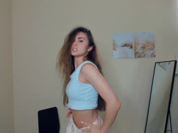 girl Big Tit Cam with sweetfilling