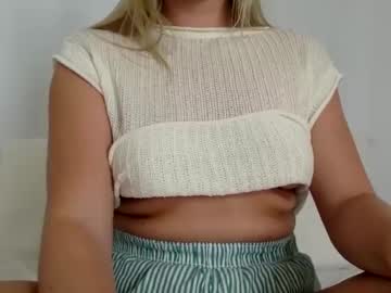 girl Big Tit Cam with innocentblonde789