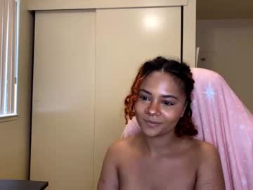 girl Big Tit Cam with zombeeberry